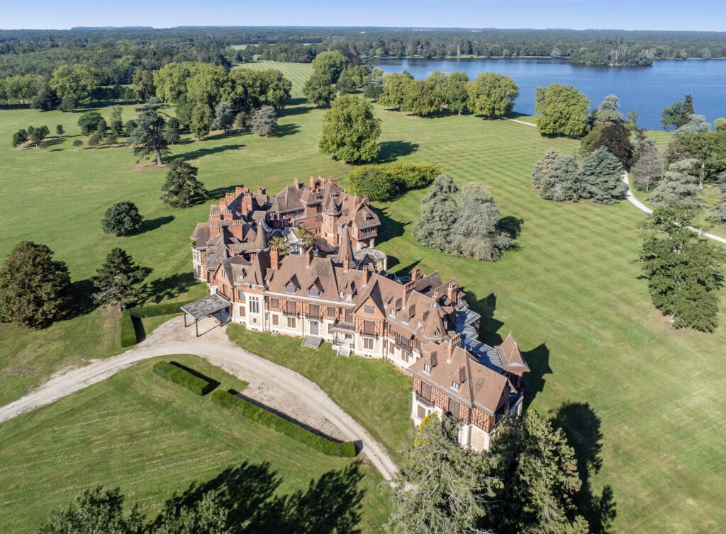 Unveiling the True Worth of Château d’Armainvilliers: Exploring the Intricacies of Luxury Real Estate